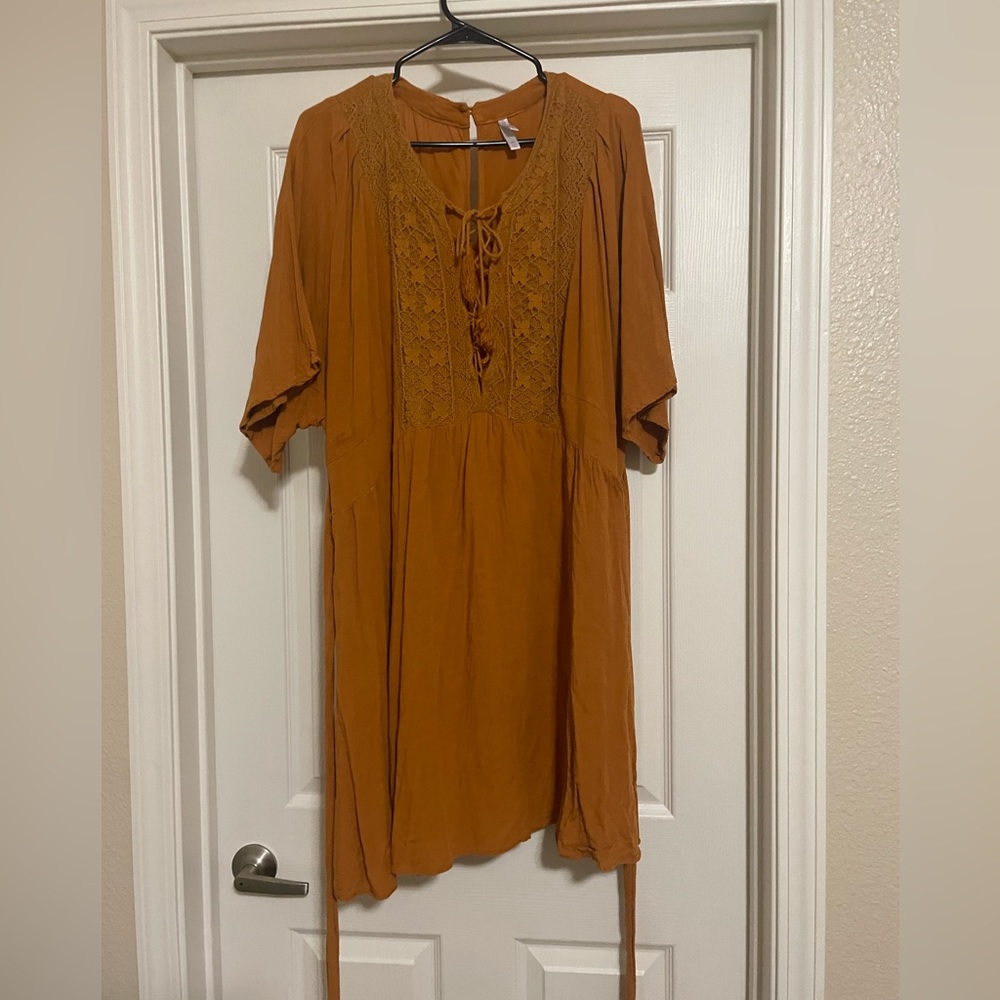 Mustard midi dress with tie up front